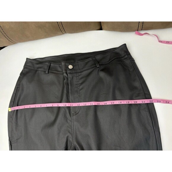 SHEIN Curve Women’s Pant Faux Leather Stretch Black Plus 4XL Skinny Leg - Picture 8 of 12